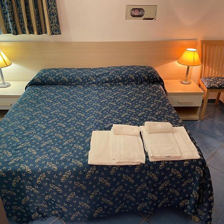 B&B La Terrazza Sul Porto Ponza Zewnętrze zdjęcie