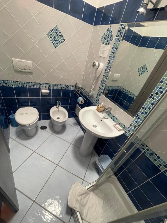 B&B La Terrazza Sul Porto Ponza Zewnętrze zdjęcie