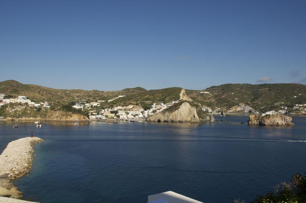 B&B La Terrazza Sul Porto Ponza Zewnętrze zdjęcie