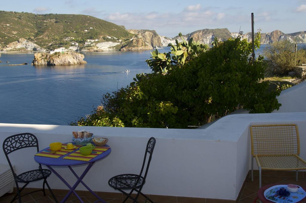 B&B La Terrazza Sul Porto Ponza Zewnętrze zdjęcie